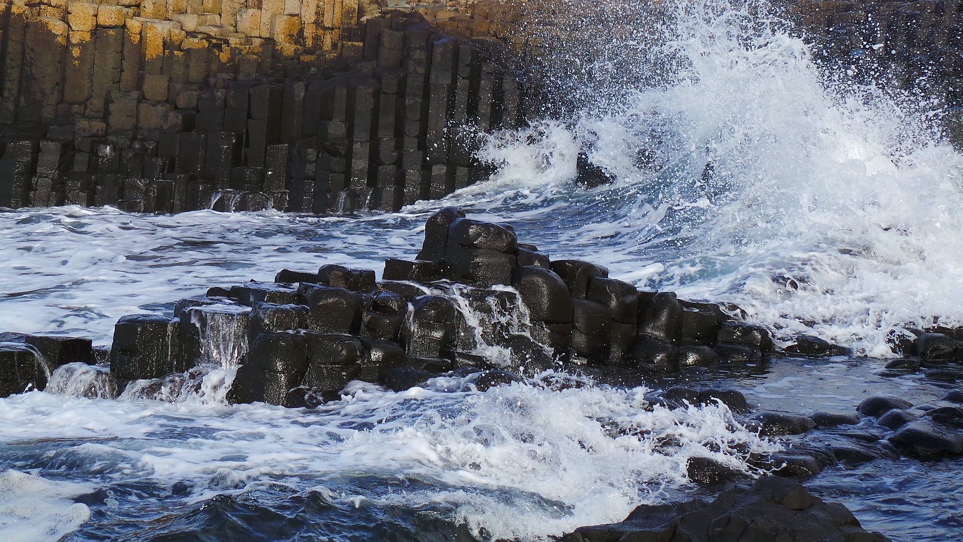 Photo of Giant's Causeway, Northern Ireland